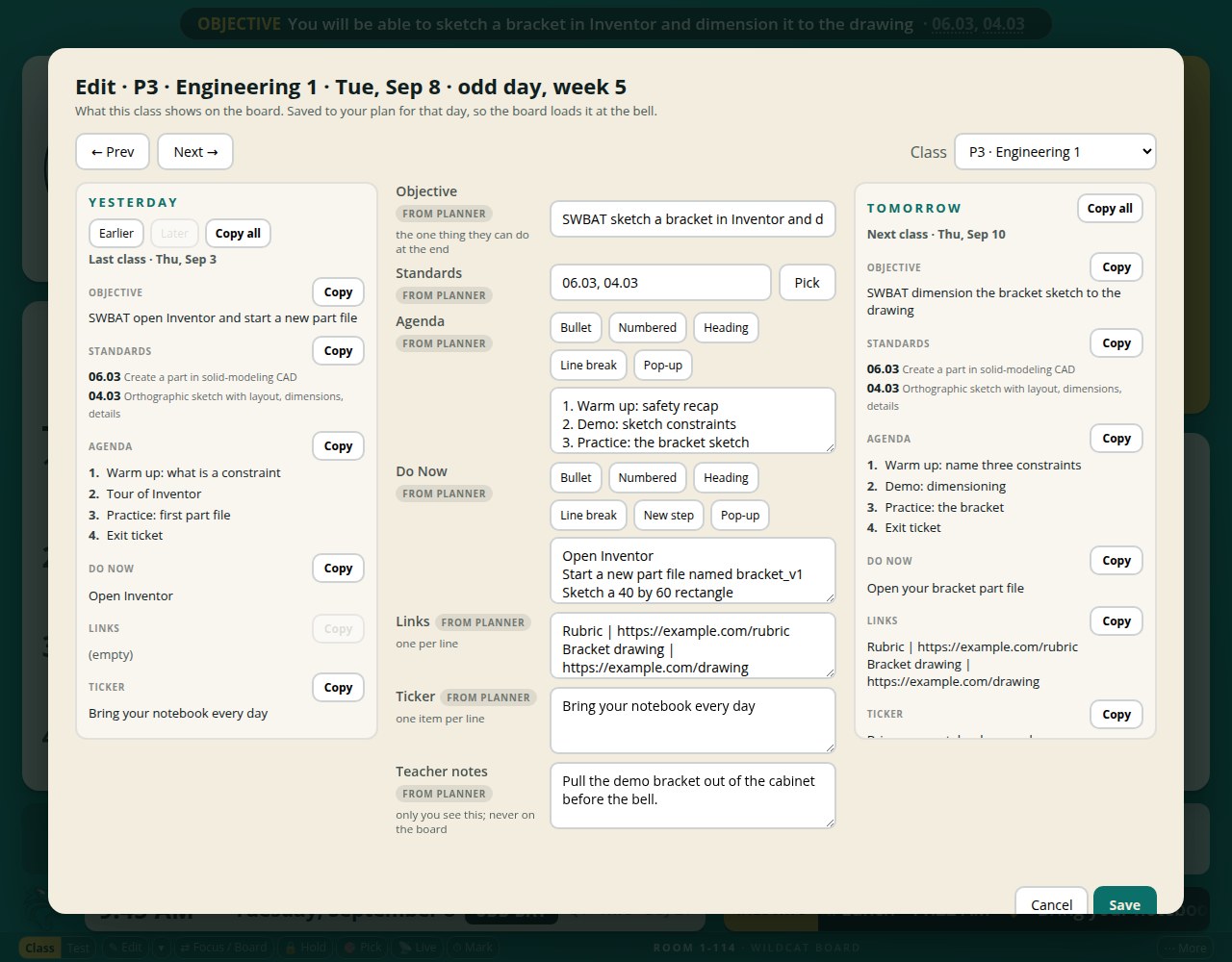 The class editor as three columns: the last filed class on the left, the editable fields for the current class in the middle, and the next meeting's plan on the right.